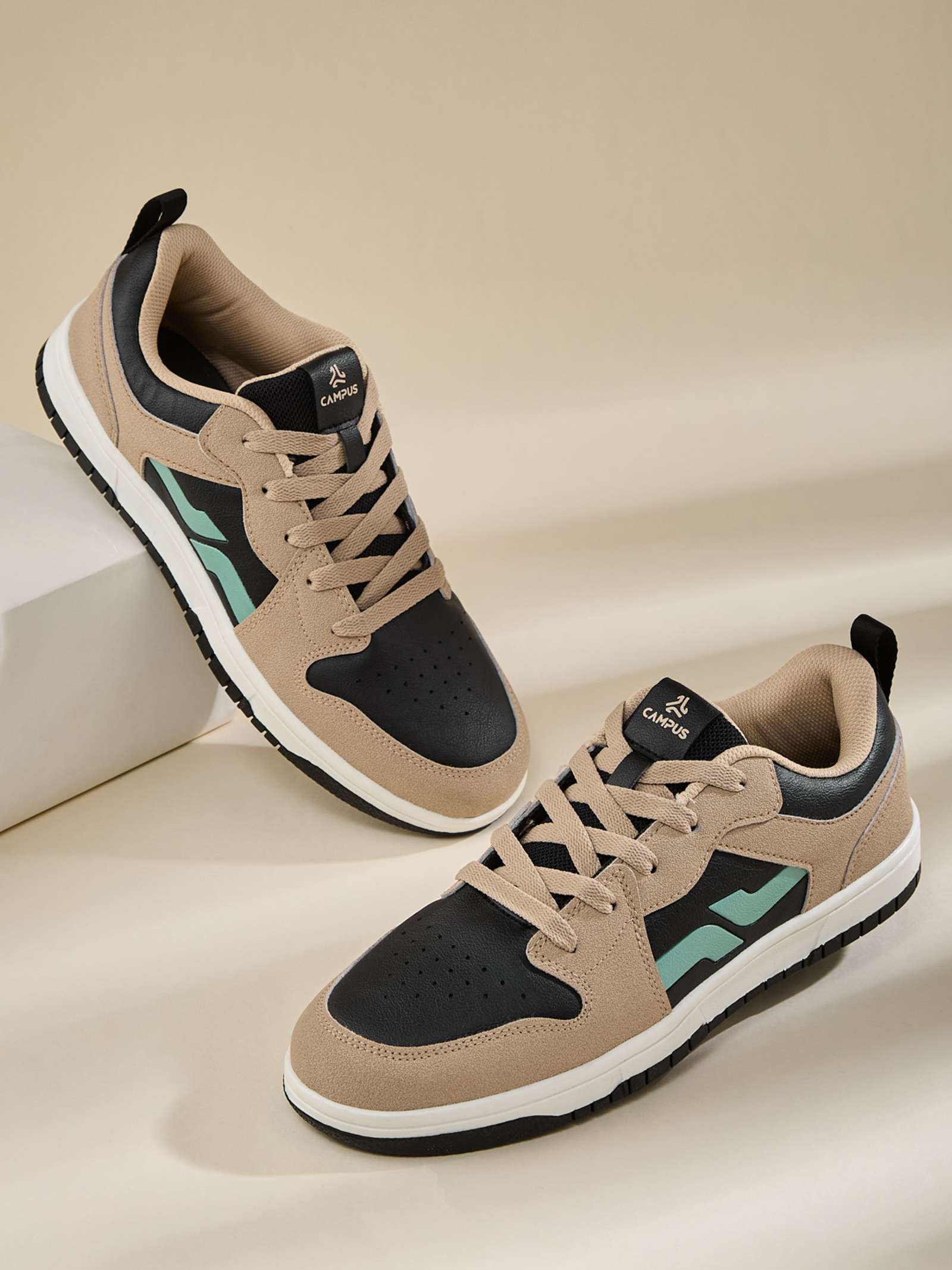 CAMPUS CRUVO Sneakers For Men (Black, Bronze , 10) Flipkart Deal