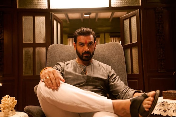 Mumbai Saga Movie Ticket Offers, Online Booking, Ticket Price, Reviews and Ratings Mumbai Saga Movie Ticket Offers, Online Booking, Ticket Price, Reviews and Ratings