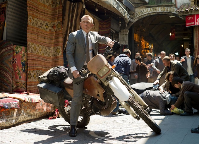 Skyfall Movie Cast, Release Date, Trailer, Songs and Ratings