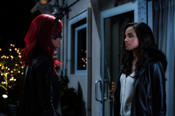 Batwoman Season 1 TV Series Cast, Episodes, Release Date, Trailer and Ratings