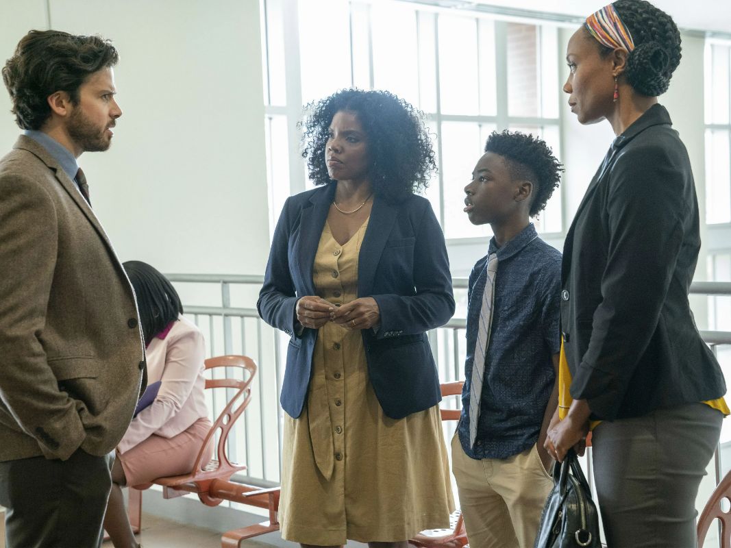 The chi season sales 2 episode 2