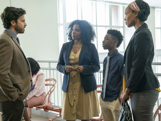 The Chi Season 2 TV Series Cast, Episodes, Release Date, Trailer and Ratings