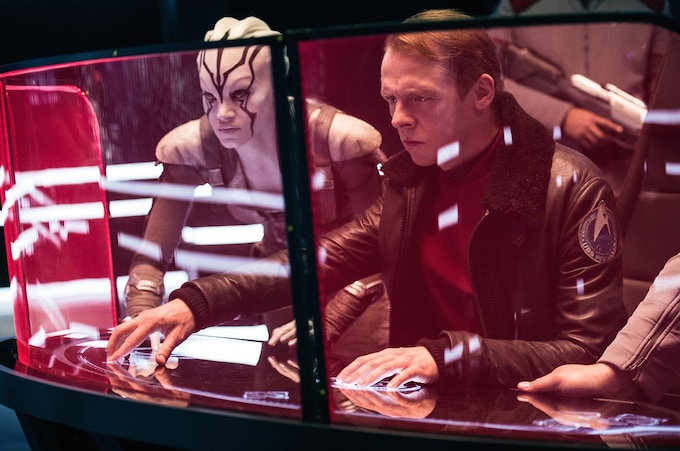 Star Trek Beyond Movie Cast, Release Date, Trailer, Songs and Ratings