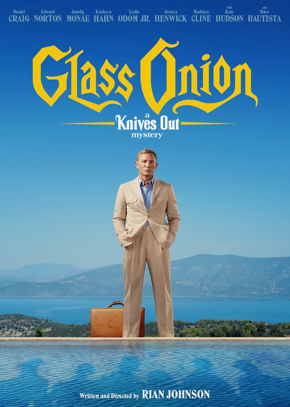 glass onion knives out movie reviews