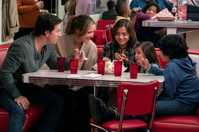 Instant Family Movie Cast, Release Date, Trailer, Songs and Ratings