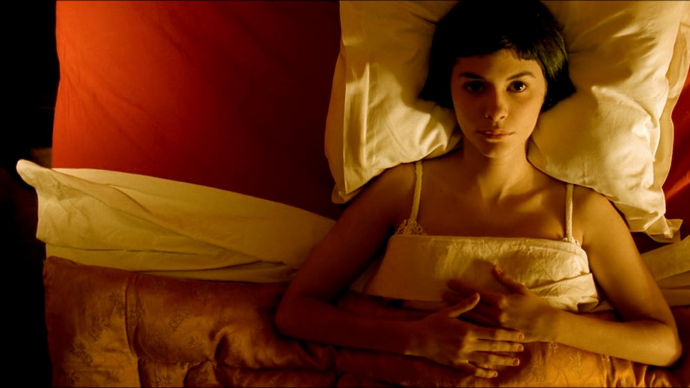 Am&eacute;lie Movie Cast, Release Date, Trailer, Songs and Ratings