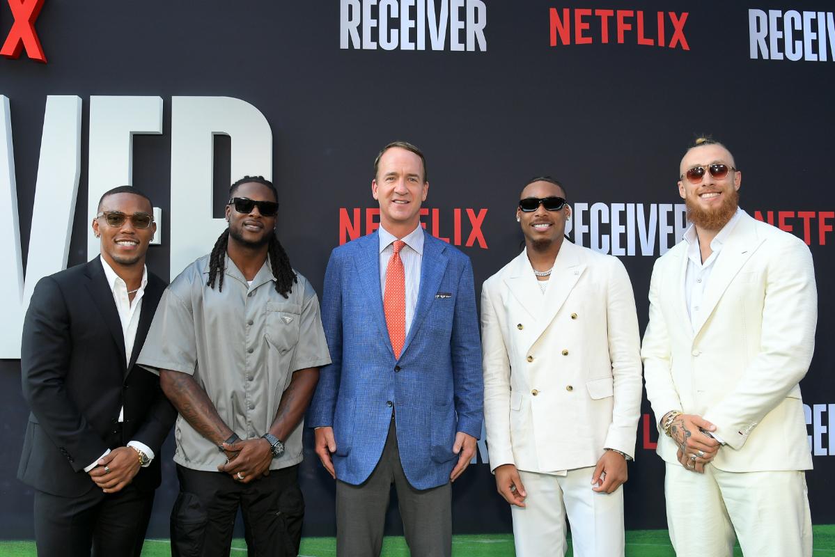 Receiver TV Series Cast, Episodes, Release Date, Trailer and Ratings