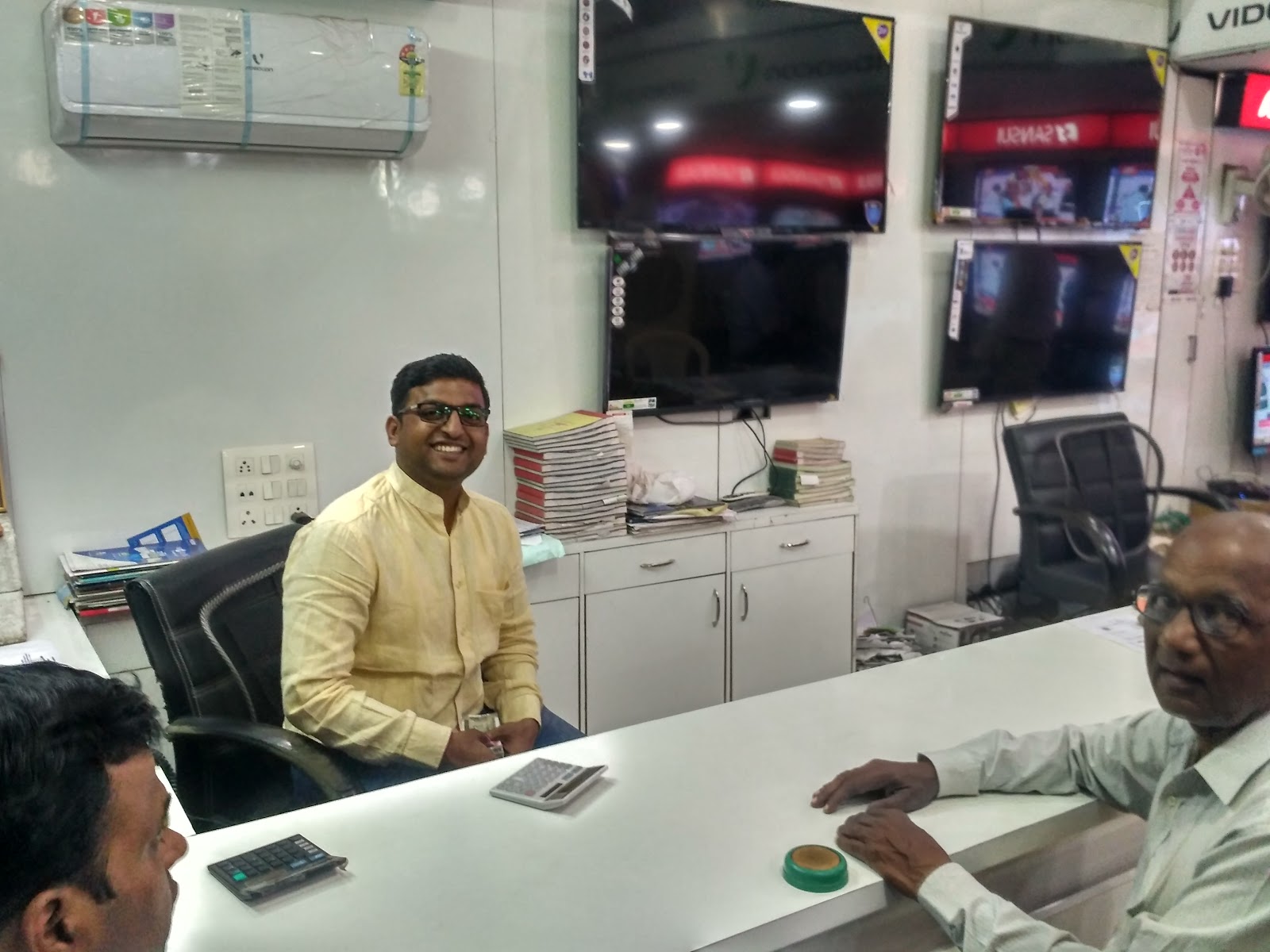 M/S PRATYASH ELECTRONICS