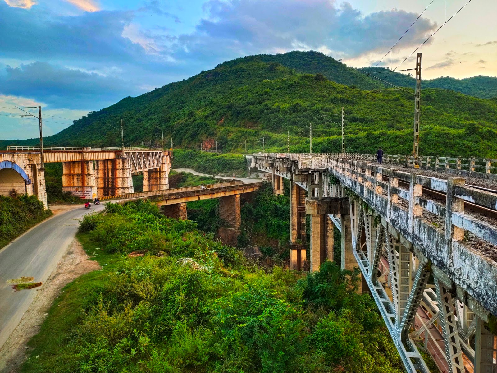 MAA MAJHI GOURI REFRIGERATION