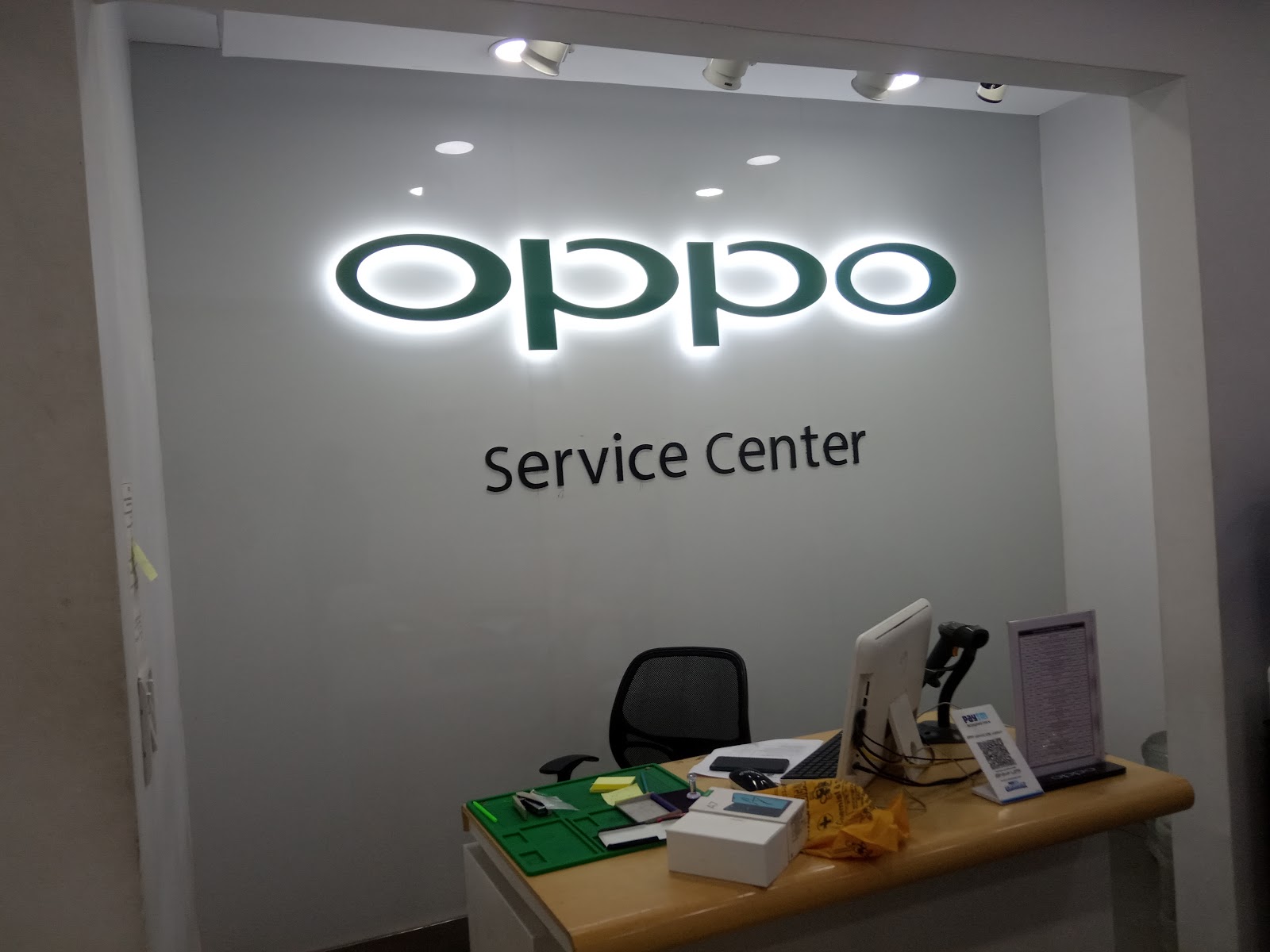 OPPO Service Center