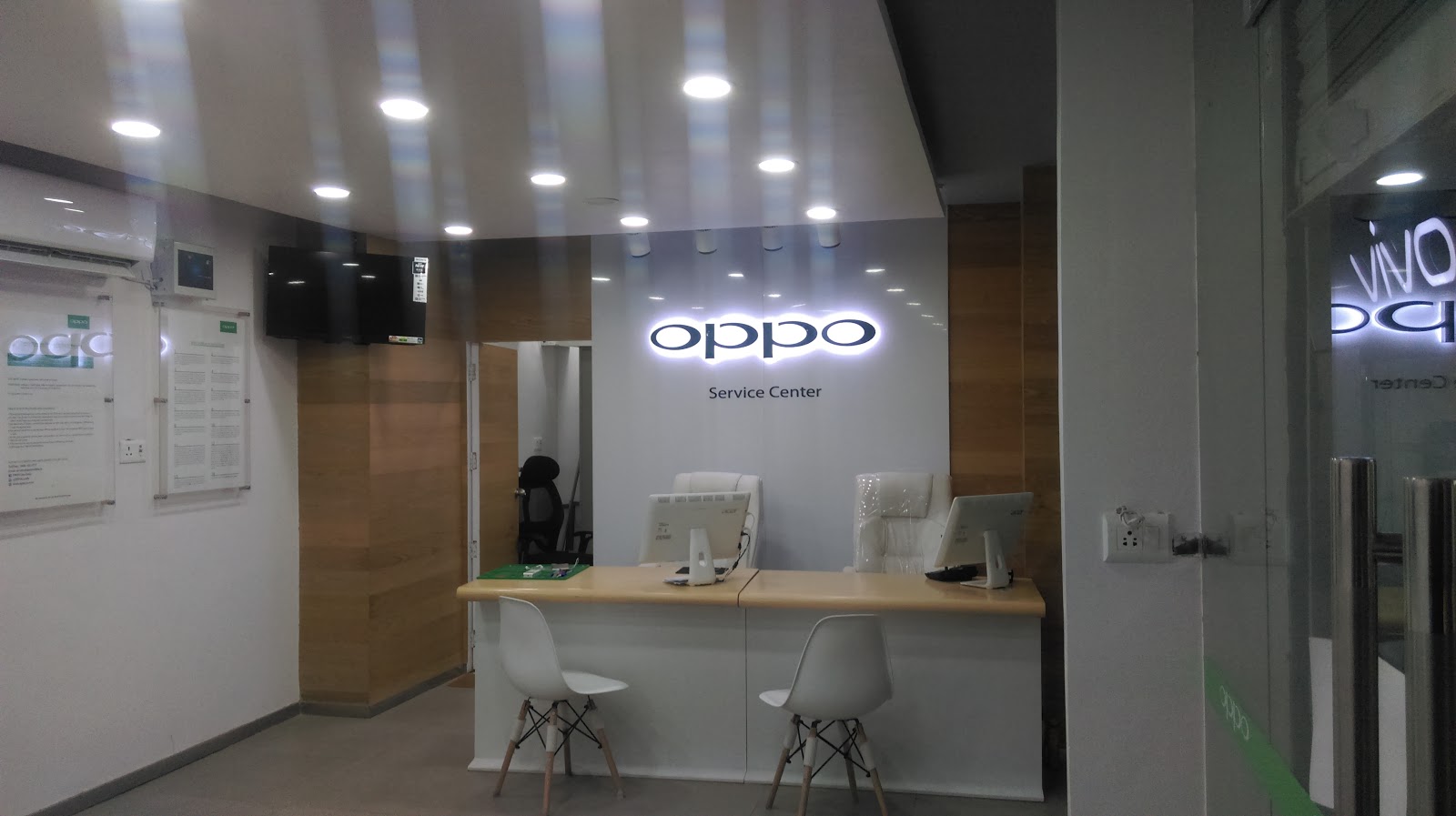 OPPO Service Center