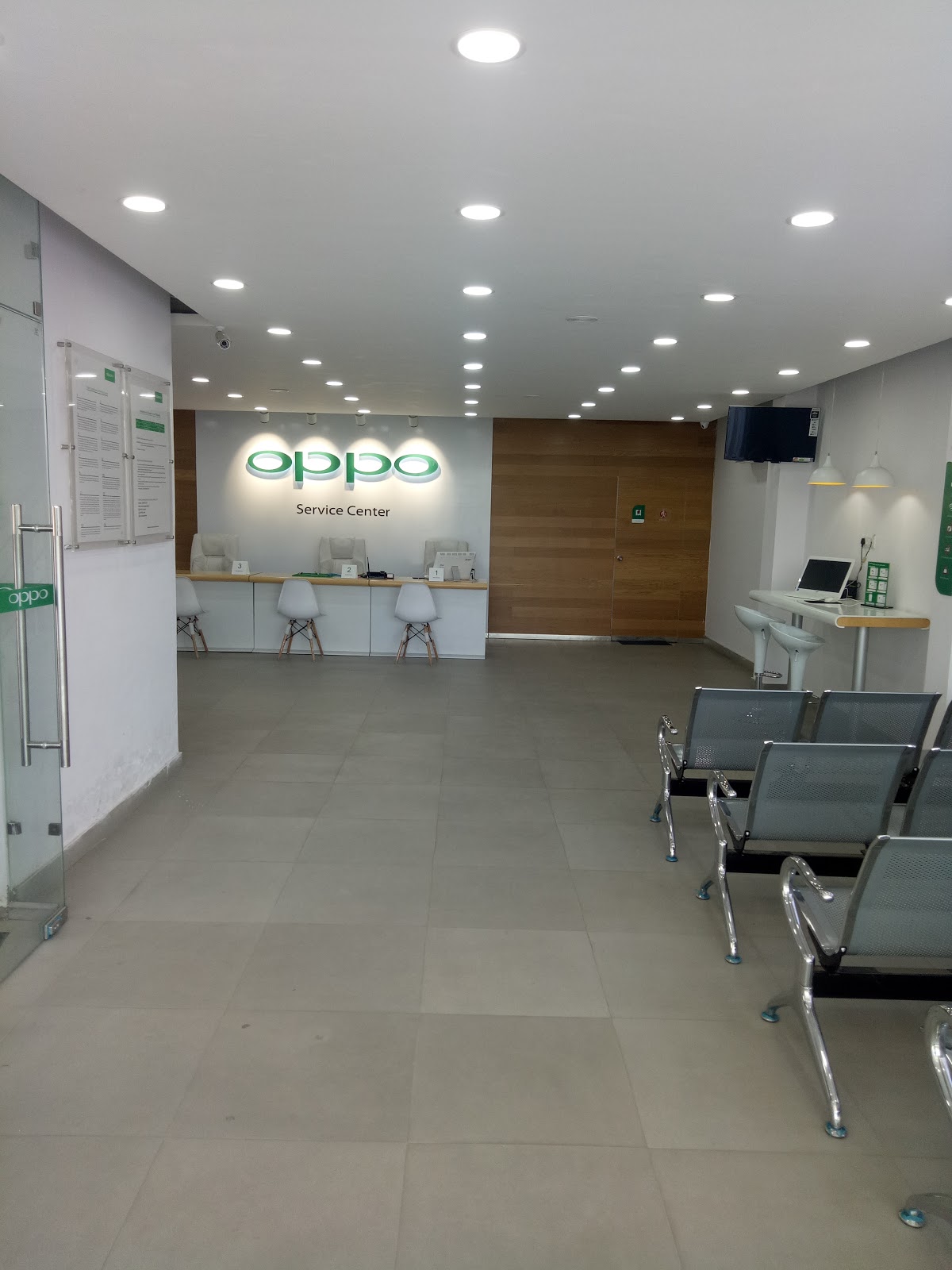 OPPO Service Center