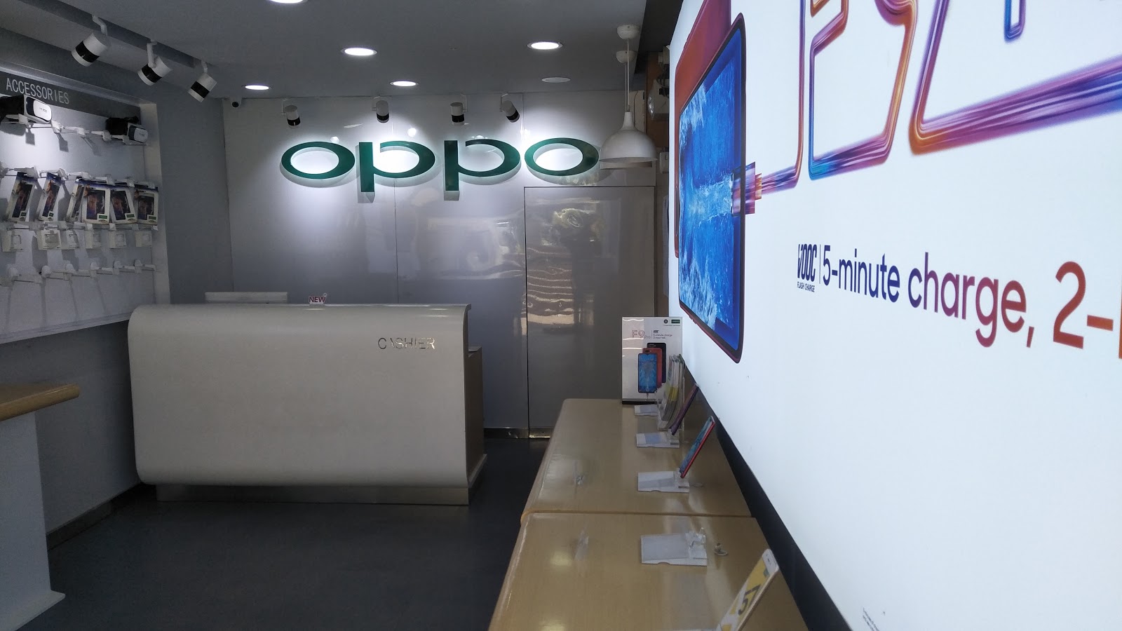 OPPO Service Center
