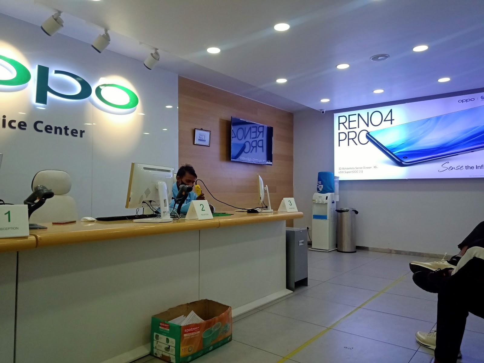 OPPO Service Center