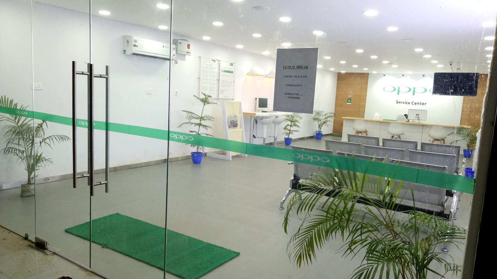 OPPO Service Center