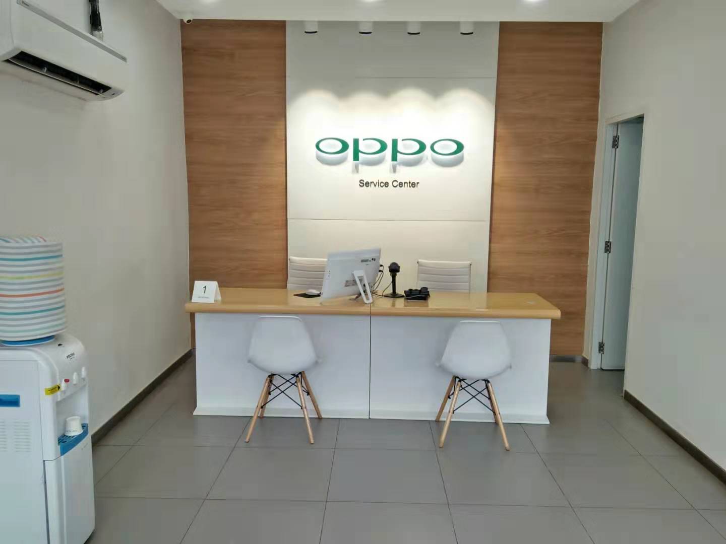 OPPO Service Center