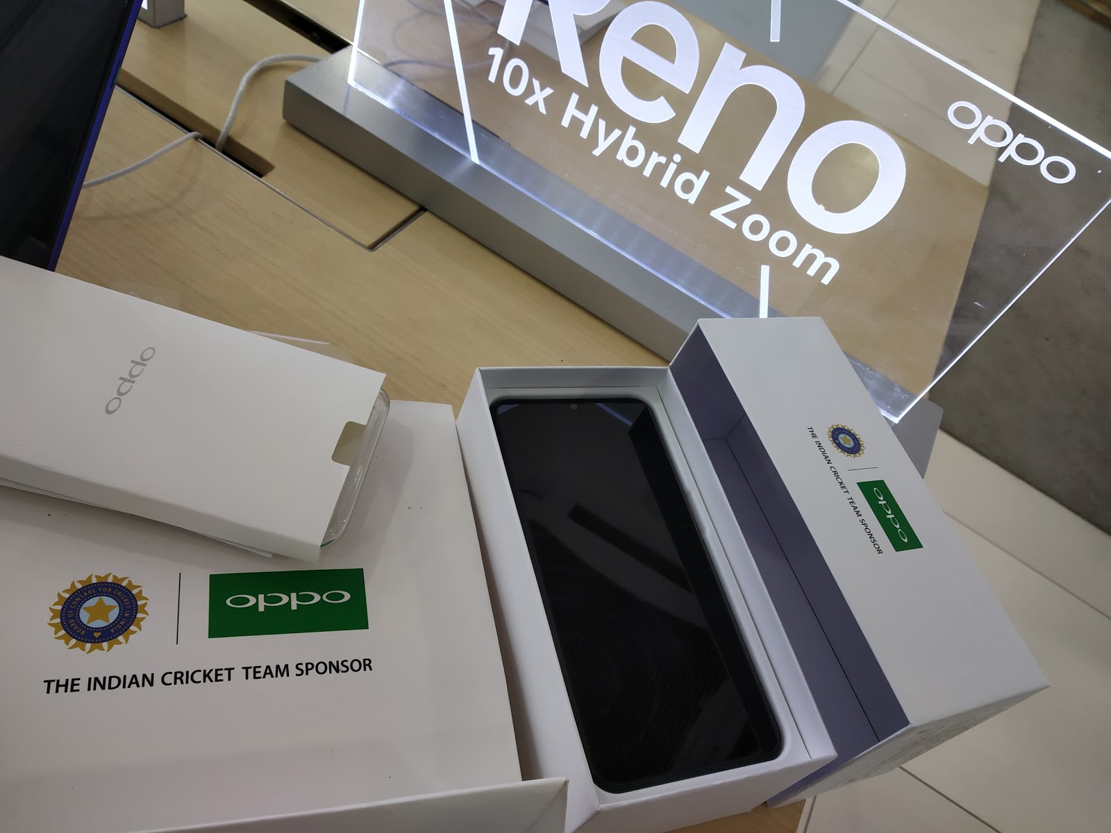 OPPO Service Center