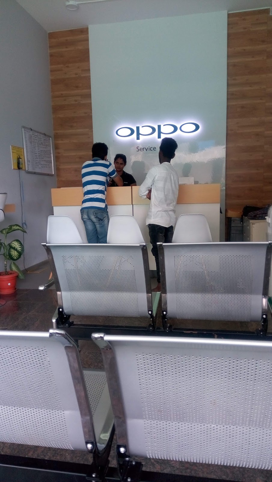 OPPO Service Center