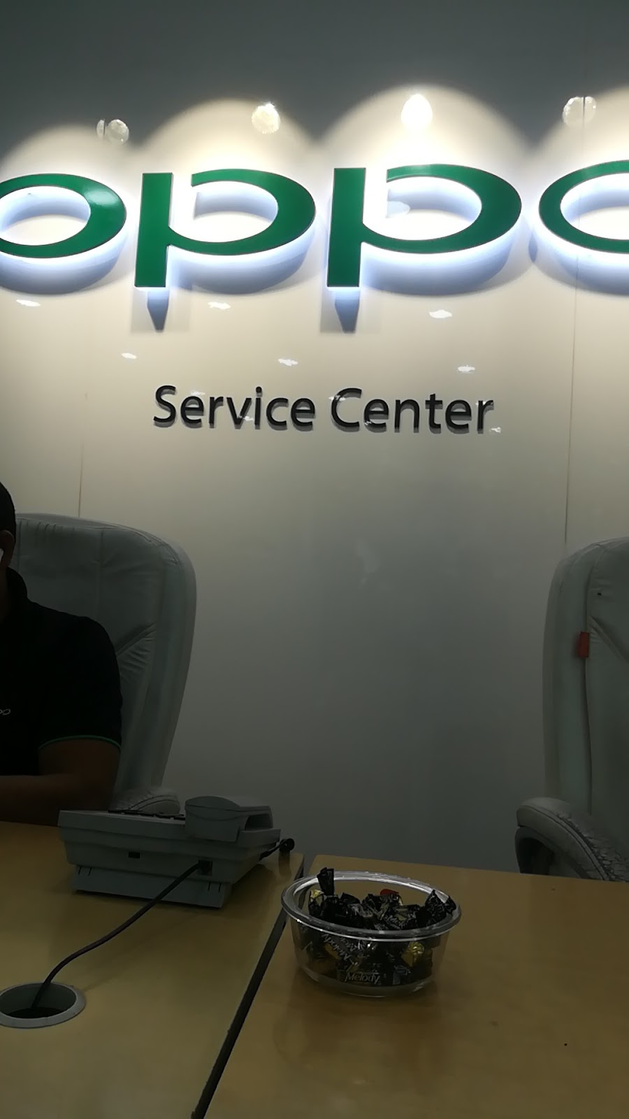 OPPO Service Center