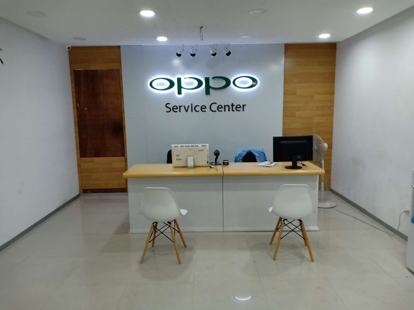 OPPO Service Center