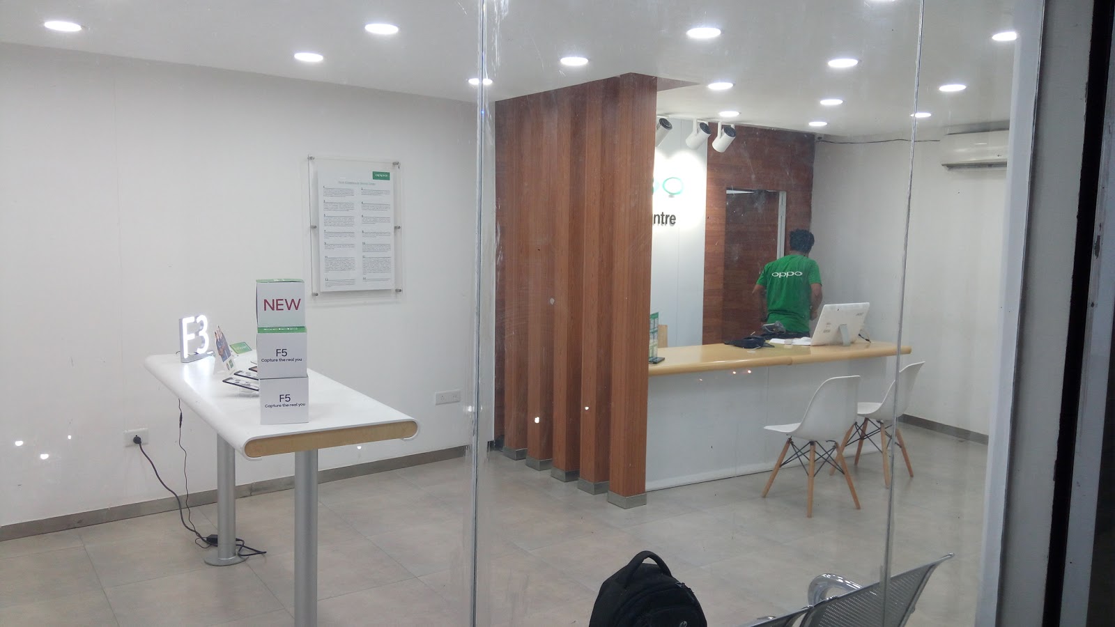 OPPO Service Center