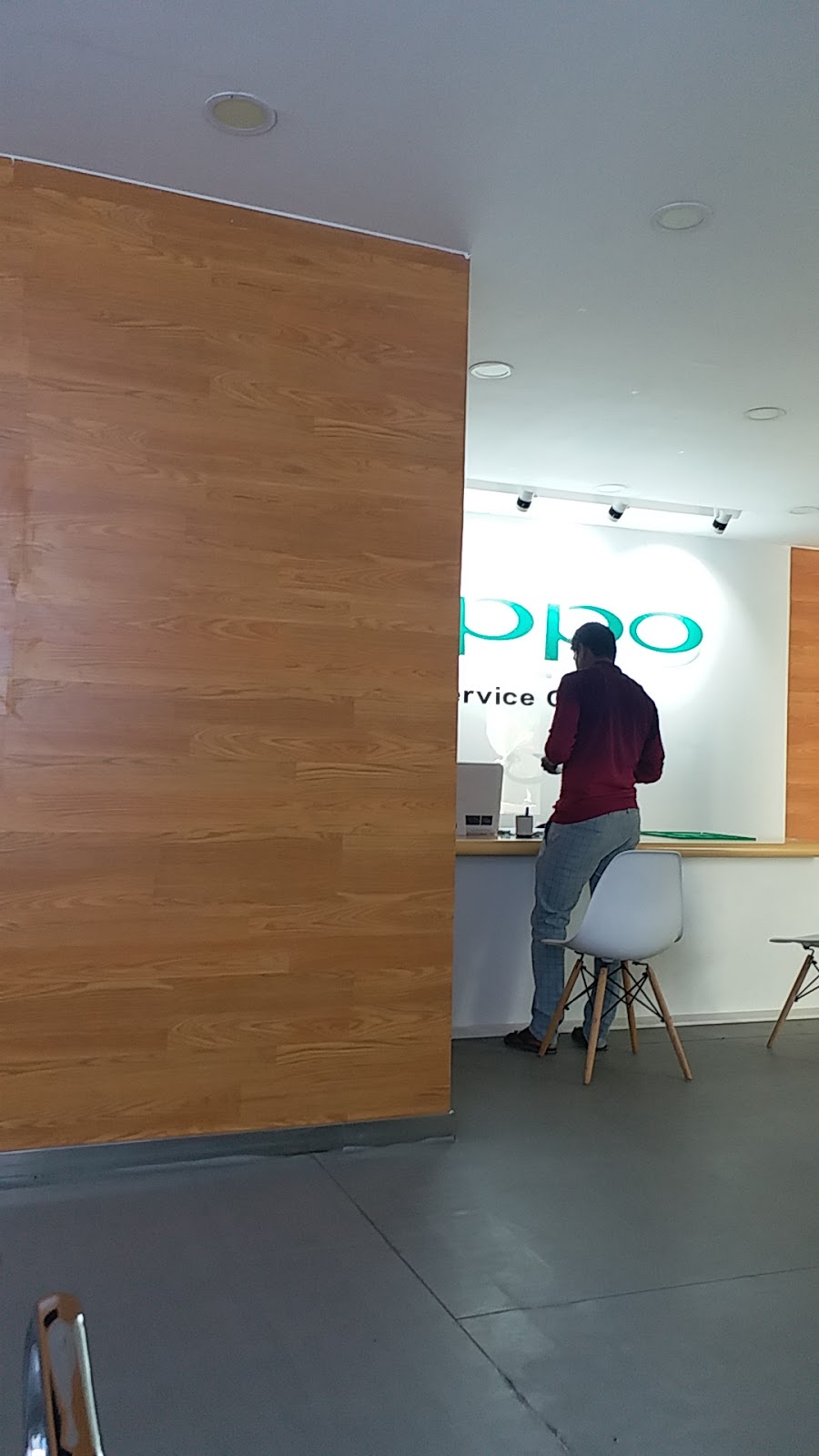 OPPO Service Center