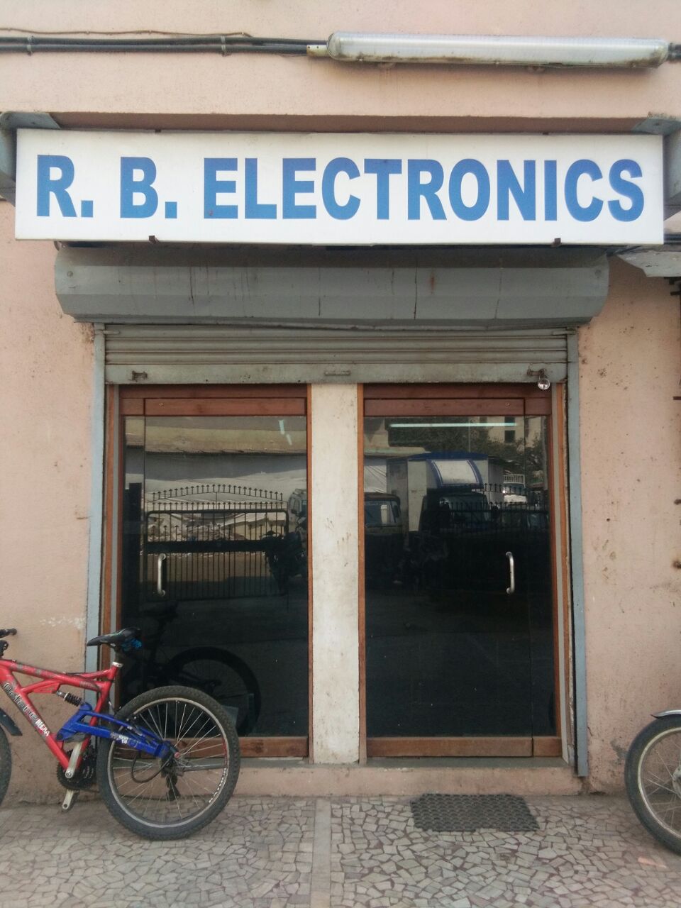 R.B. ELECTRONICS