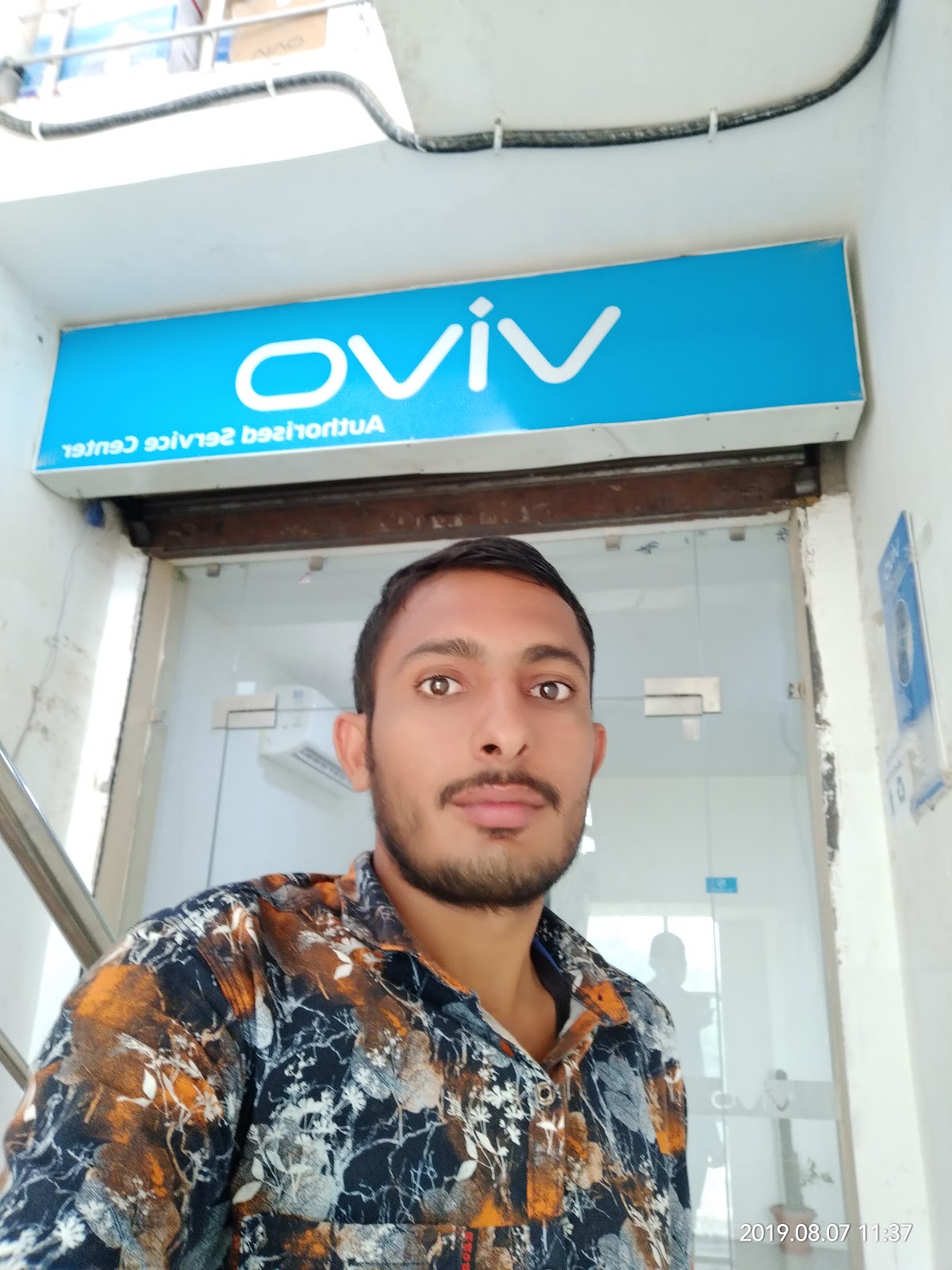 Vivo service center