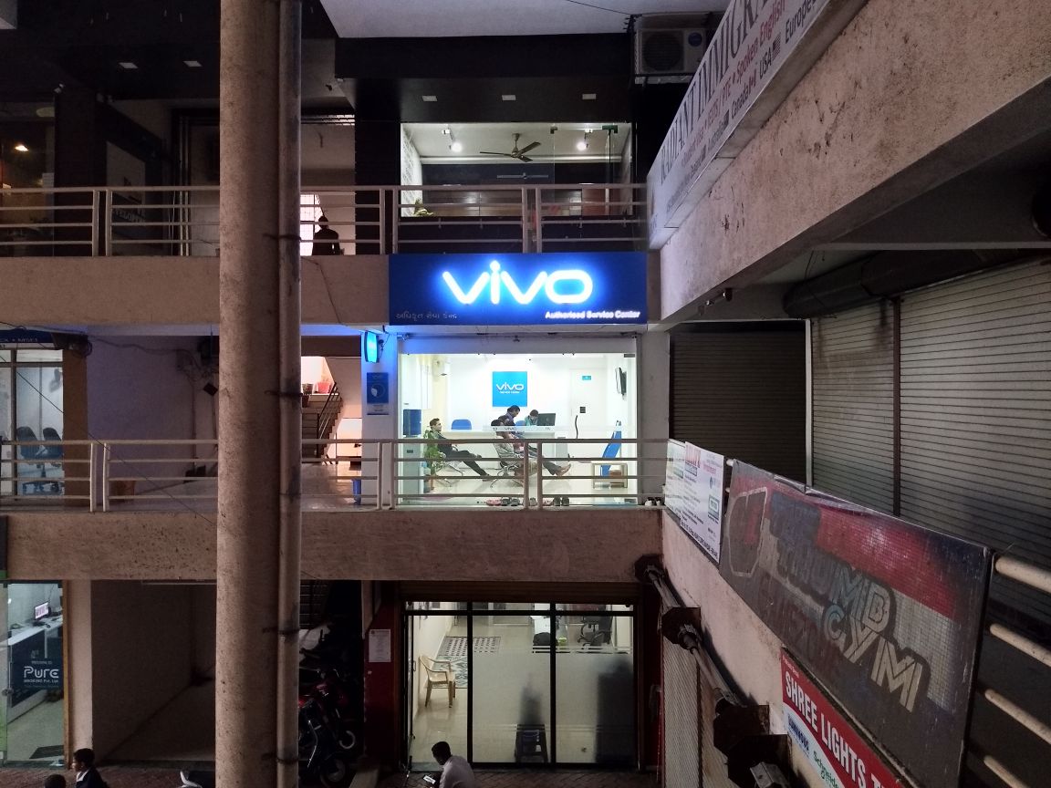 Vivo service center