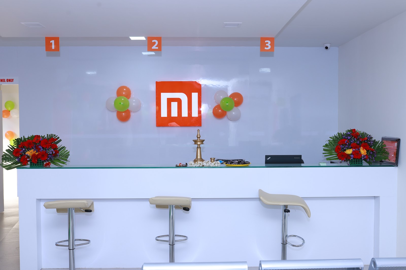 Ecoe  Service  &  Support  Center